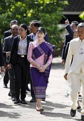 Japan Princess Aiko in Laos Japanese Princess Aiko (2nd from R) visits Vat Xieng Thong temple in the ancient Lao capital of Luang Prabang during her official trip to Laos on Nov. 20, 2025.  A14AA0005048106P