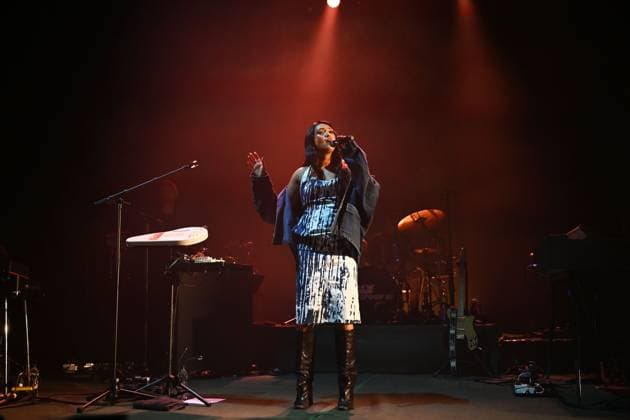 Joy Crookes performing at Brixton Academy LONDON, ENGLAND - NOVEMBER 19: Joy Crookes performing at Brixton Academy on November 19, 2025 in London, England. CAP MAR MAR Great Britain Copyright: xMartinxHarris CapitalxPicturesx