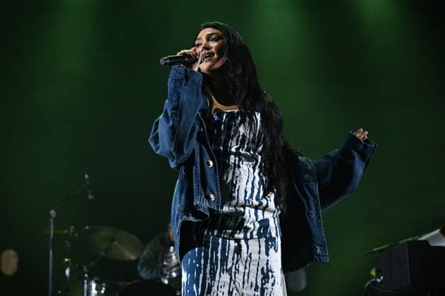 Joy Crookes performing at Brixton Academy LONDON, ENGLAND - NOVEMBER 19: Joy Crookes performing at Brixton Academy on November 19, 2025 in London, England. CAP MAR MAR Great Britain Copyright: xMartinxHarris CapitalxPicturesx