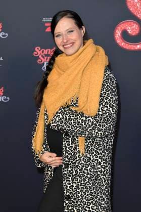 Nadja Jo Klapper at the European premiere of the movie Song Sung Blue at Zoo Palast Berlin, 19 11 2025 Foto:xM.xBehrensx xFuturexImagex blue_5126