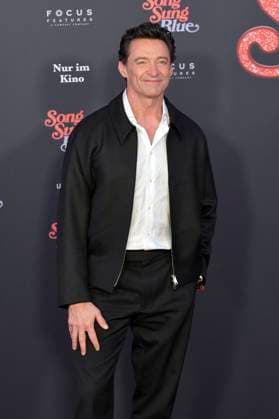 Hugh Jackman at the European premiere of the movie Song Sung Blue at Zoo Palast Berlin, 19 11 2025 Foto:xM.xBehrensx xFuturexImagex blue_5155