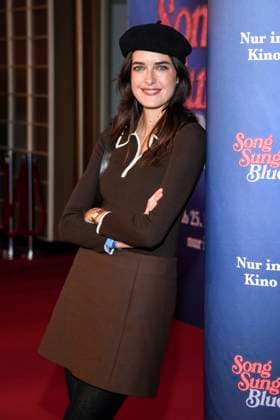 abb Marie Nasemann on the red carpet at the European premiere of the movie Song Sung Blue at Zoo Palast Berlin on 19 11 2025 in Berlin Berlin Germany