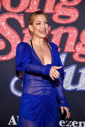 abb Hugh Jackman on the red carpet at the European premiere of the movie Song Sung Blue at Zoo Palast Berlin on 19 11 2025 in Berlin Berlin Germany