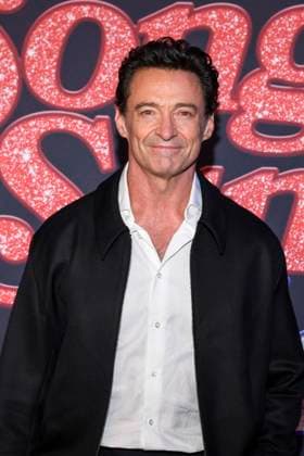 abb Hugh Jackman on the red carpet at the European premiere of the movie Song Sung Blue at Zoo Palast Berlin on 19 11 2025 in Berlin Berlin Germany
