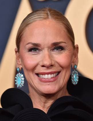 59th Annual CMA Awards - Arrivals Leanne Morgan arriving at the 59th Annual Country Music Association Awards held at the Bridgestone Arena on November 19, 2025 in Nashville, TN. Nashville Bridgestone Arena Tennessee USA Copyright: xOConnor-Arroyo AFF-USA.comx