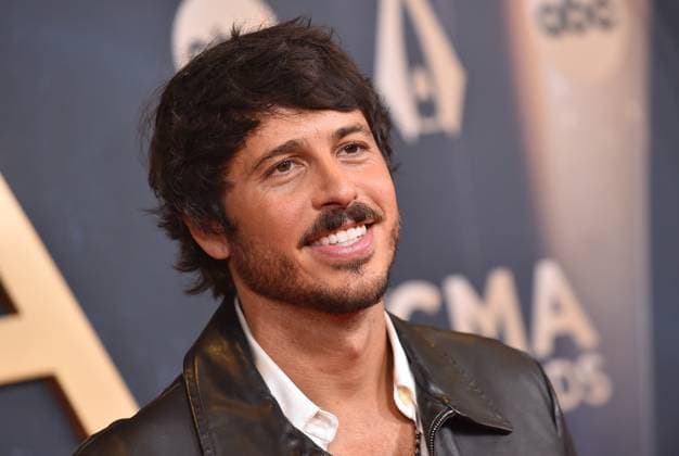 59th Annual CMA Awards - Arrivals Morgan Evans arriving at the 59th Annual Country Music Association Awards held at the Bridgestone Arena on November 19, 2025 in Nashville, TN. Nashville Bridgestone Arena Tennessee USA Copyright: xOConnor-Arroyo AFF-USA.comx