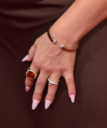 59th Annual CMA Awards - Arrivals Priscilla Block, jewelry detail arriving at the 59th Annual Country Music Association Awards held at the Bridgestone Arena on November 19, 2025 in Nashville, TN. Nashville Bridgestone Arena Tennessee USA Copyright: xOConnor-Arroyo AFF-USA.comx