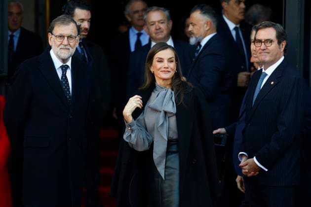 40th anniversary of the creation of the CEOE Foundation Former Prime Minister Mariano Rajoy, Queen Letizia and the President of the CEOE, Antonio Garamendi, attend the celebration of the 40th anniversary of the creation of the CEOE Foundation at the Teatro Real in Madrid, on November 20, 2025, in Madrid Spain The event aims to highlight the role of Spanish companies as important players in the progress, modernization and welfare of Spanish society CEOE ANNIVERSARY ACT ROYAL THEATRE COMPANIES 20 NOVEMBER 2025 Madrid Madrid Spain  Copyright: xJosexVelascox 7112282