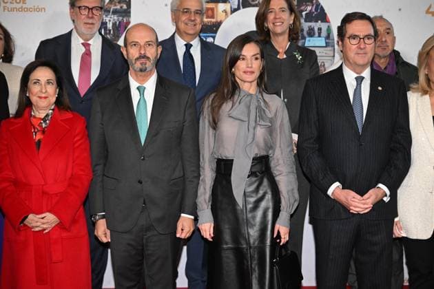 40th anniversary of the creation of the CEOE Foundation The Minister of Defense, Margarita Robles, Queen Letizia and the President of the CEOEO, Antonio Garamendi, attend the celebration of the 40th anniversary of the creation of the CEOE Foundation at the Teatro Real in Madrid, on November 20, 2025, in Madrid Spain The event aims to highlight the role of Spanish companies as important players in the progress, modernization and welfare of Spanish society CEOEO ANNIVERSARY ACT THE ROYAL THEATER COMPANIES 20 NOVEMBER 2025 José Madrid Madrid Madrid Spain  Copyright: xJosÃ xOlivax 7112345