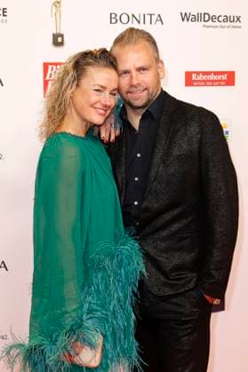 Rhea Harder-Vennewald mit Ehemann Jörg Vennewald bei der 18. Verleihung der Goldenen Bild der Frau 2025 im Stage Theater im Hafen. Hamburg, 19.11.2025 Foto:xC.xTamckex xFuturexImagex goldene_bild_5277