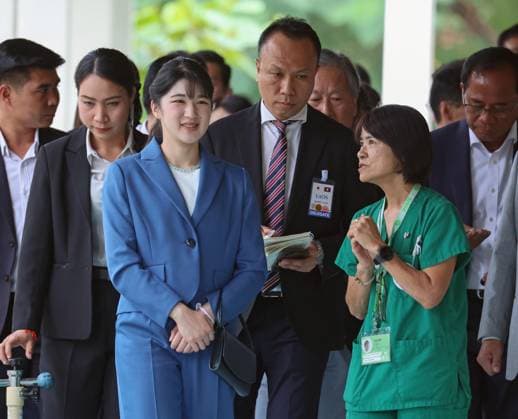 Japan Princess Aiko in Laos Japanese Princess Aiko (front, L) visits Lao Friends Hospital for Children in the ancient Lao capital of Luang Prabang during her official trip to Laos on Nov. 20, 2025. (Pool photo)  A14AA0005048789P