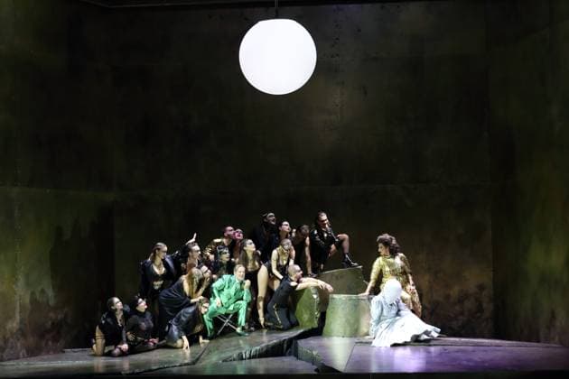 Matthias Wohlbrecht as Herod , Karolina Gumos as Herodias and Nicole Chevalier as Salome , f l , as well as dancers during the photo rehearsal for Salome at the Komische Oper im Schillertheater in Berlin, November 19, 2025 Music drama in one act by Richard Strauss Musical di