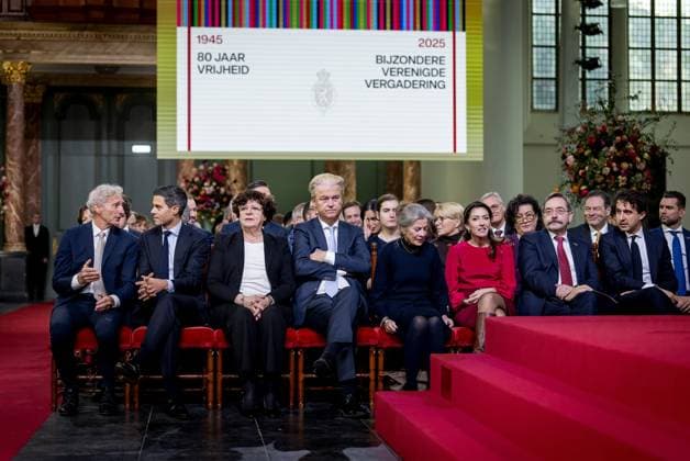 THE HAGUE Paul Rosenmöller, Rob Jetten (D66), Ilona Lagas, Geert Wilders (PVV), Tanja Klip, Dilan Yesilgoz (VVD), Theo Bovens, and Jesse Klaver (GroenLinks PvdA) gathered in the Grote Kerk for the Special Joint Session of the Senate and House of Representatives, marking the eightieth anniversary of the first joint parliamentary session since the Second World War. The meeting reflected on the end of the war and the meaning of freedom in a time of conflict and polarization. ANP KOEN VAN WEEL netherlands out - belgium out  Copyright: xx x542577082x originalFilename: 542577082.jpg
