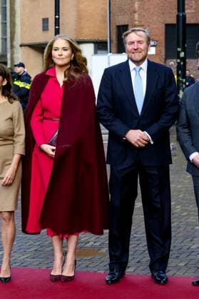 King and Princess Amalia at Special Joint Meeting of the States General, Den Haag, The Netherlands , Grote Kerk (Great Church) King Willem-Alexander and Princess Amalia of Orange attend a Special Joint Session of the Senate and House of Representatives in the Grote Kerk (Great Church) in The Hague. November 20 marks exactly eighty years since parliament first convened jointly after World War II. The Hague, Netherlands on November 20, 2025. Photo by Bruno Press ABACAPRESS.COM  Copyright: xBrunoxPress ABACAx