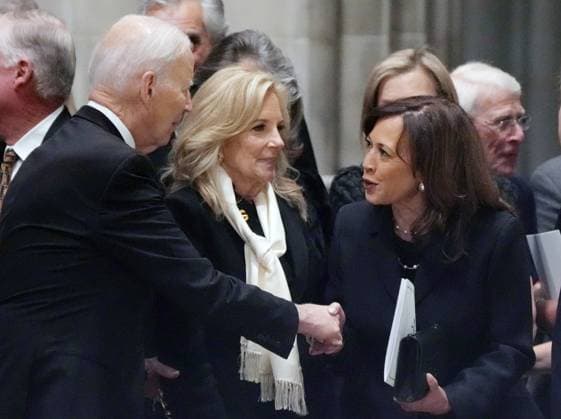 Former President Joe Biden and his wife Jill Biden greet former Vice President Kamala Harris as they attend the funeral of former Vice President Dick Cheney at Washington National Cathedral in Washington DC on Thursday, November 20, 2025. Cheney, vice president under President George W. Bush from 2001 to 2009, died at the age of 84 on November 3, 2025.  WAP20251120816 PATxBENIC