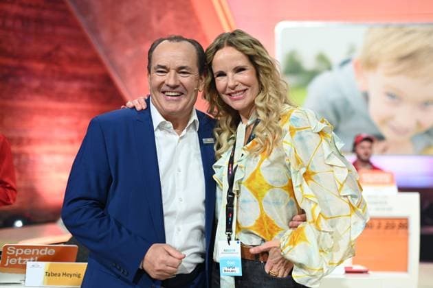 Katja BURKARD, presenter, Wolfram KONS, presenter, 30 RTL Spendenmarathon Wir helfen Kindern , television, 20 21 11 2024 in Huerth, Germany,