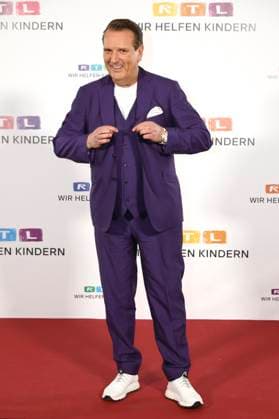 Ralf Dümmel at the 30 RTL Spendenmarathon 2025 in Studio 8 of EMG Studios Hürth, 20 11 2025 Foto:xR.xStoffelsx xFuturexImagex spendenmarathon_5103