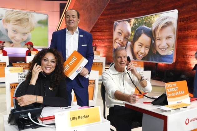 Lilly Becker, Wolfram Kons and Henry Maske at the 30 RTL Spendenmarathon 2025 in Studio 8 of EMG Studios Hürth, 20 11 2025 Foto:xR.xStoffelsx xFuturexImagex spendenmarathon_5110