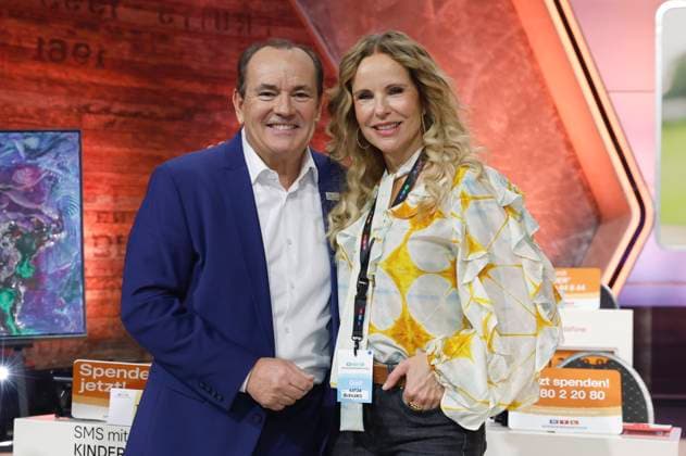 Wolfram Kons and Katja Burkard at the 30 RTL Spendenmarathon 2025 in Studio 8 of EMG Studios Hürth, 20 11 2025 Foto:xR.xStoffelsx xFuturexImagex spendenmarathon_5133