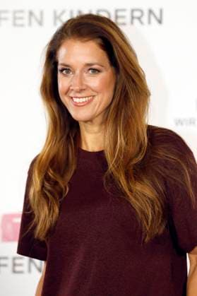 Elena Bruhn at the 30 RTL Spendenmarathon 2025 in Studio 8 of EMG Studios Hürth, 20 11 2025 Foto:xR.xStoffelsx xFuturexImagex spendenmarathon_5209