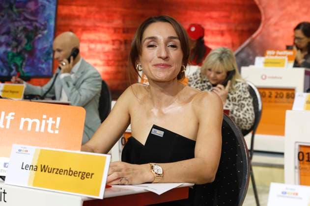 Lena Wurzenberger at the 30 RTL Spendenmarathon 2025 in Studio 8 of EMG Studios Hürth, 20 11 2025 Foto:xR.xStoffelsx xFuturexImagex spendenmarathon_5220