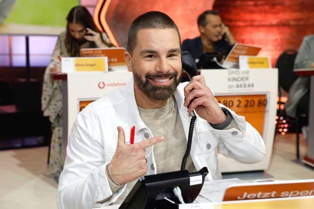 Eloy de Jong at the 30 RTL Spendenmarathon 2025 in Studio 8 of EMG Studios Hürth, 20 11 2025 Foto:xR.xStoffelsx xFuturexImagex spendenmarathon_5228