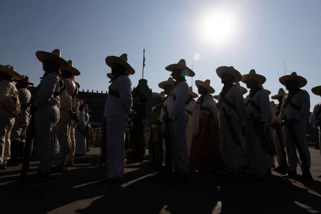 November 20, 2025, Mexico City, Mexico: Parade commemorating the 115th anniversary of the start of the Mexican Revolution, in which various contingents from the Army, Air Force, and National Guard participated, some characterized as historical figures. The president of Mexico, CLAUDIA SHEINBAUM PARDO, led the event with the presence of military and civil authorities. The route went from the main square of Mexico City to the Monument to the Revolution. Mexico City Mexico - ZUMAl178 20251120_znp_l178_003 Copyright: xCristianxLeyvax