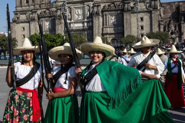 November 20, 2025, Mexico City, Mexico: Parade commemorating the 115th anniversary of the start of the Mexican Revolution, in which various contingents from the Army, Air Force, and National Guard participated, some characterized as historical figures. The president of Mexico, CLAUDIA SHEINBAUM PARDO, led the event with the presence of military and civil authorities. The route went from the main square of Mexico City to the Monument to the Revolution. Mexico City Mexico - ZUMAl178 20251120_znp_l178_022 Copyright: xCristianxLeyvax