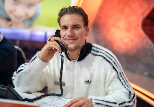 Bachelor Felix Stein at the 30th RTL Charity Marathon 2025 in Studio 8 of the EMG Studios in Hürth, 20 11 2025 30th RTL Charity Marathon 2025 in Studio 8 of the EMG Studios in Hürth Copyright: MarcoxBader