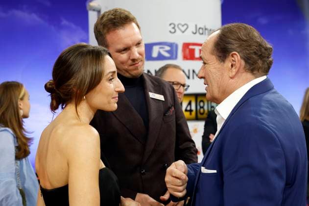 Lena Wurzenberger, Julian Nagelsmann and Wolfram Kons at the 30 RTL Spendenmarathon 2025 in Studio 8 at EMG Studios Hürth, 20 11 2025 Foto:xR.xStoffelsx xFuturexImagex spendenmarathon_5297