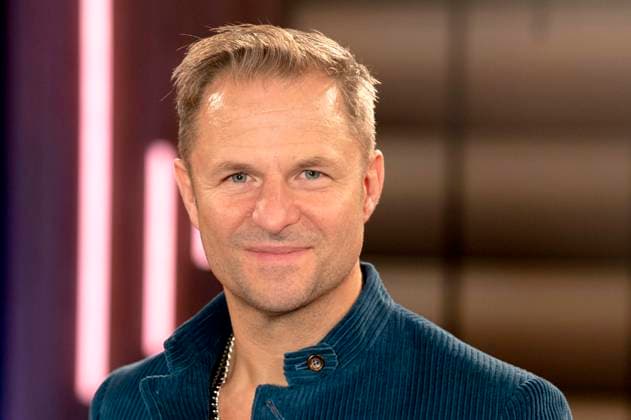 Philipp Hochmair at the recording of the WDR talk show Kölner Treff at WDR Studio BS 3 Cologne, 20 11 2025 Foto:xC.xAdolph xFuturexImagex koelner_treff2011_5137