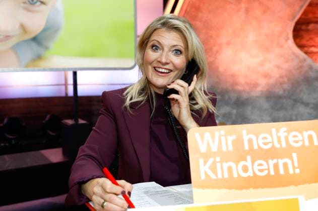 Annika Begiebing at the 30 RTL Spendenmarathon 2025 in Studio 8 of EMG Studios Hürth, 20 11 2025 Foto:xR.xStoffelsx xFuturexImagex spendenmarathon_5329