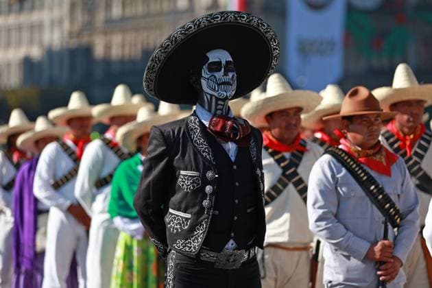 Mexico celebrates 115th Anniversary of the Mexican revolution with grand parade MEXICO CITY, MEXICO - NOVEMBER 20: A man wearing a traditional Mexican hat takes part in Mexico’s Revolution Day Parade commemorating the 115th anniversary of the Mexican Revolution at Zocalo Square in Mexico City, Mexico on November 20, 2025. Daniel Cardenas Anadolu Mexico City Mexico. Editorial use only. Please get in touch for any other usage.  Copyright: x2025xAnadoluxDanielxCardenasx