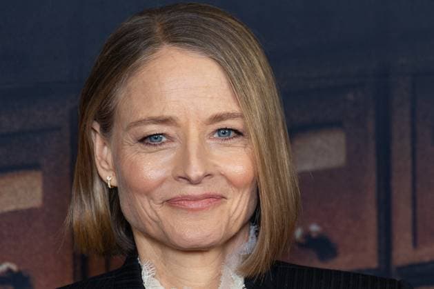 Vie Privee Paris Film Premiere NB Jodie Foster attends Vie Privee Paris Film Premiere at Pathe Palace on November 20, 2025 in Paris, France. Photo by Nasser Berzane ABACAPRESS.COM Paris France  Copyright: xBerzanexNasser ABACAx