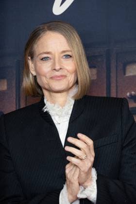 Vie Privee Paris Film Premiere NB Jodie Foster attends Vie Privee Paris Film Premiere at Pathe Palace on November 20, 2025 in Paris, France. Photo by Nasser Berzane ABACAPRESS.COM Paris France  Copyright: xBerzanexNasser ABACAx