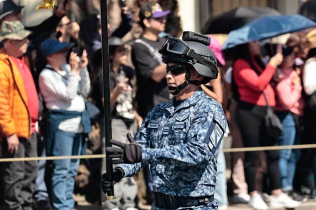 November 20, 2025, Mexico, Cdmx, Mexico: As part of the celebration of the 115th Anniversary of the Mexican Revolution, hundreds of soldiers dressed as charros and escaramuzas, in period attire, on horseback, and in a caravan of trucks adorned with giant sombreros, paraded down Avenida Juo¡rez for locals and visitors to enjoy the spectacle prepared by the Army, Navy, and National Guard. Mexico Mexico - ZUMAp204 20251120_zip_p204_066 Copyright: xJosuexPerezx