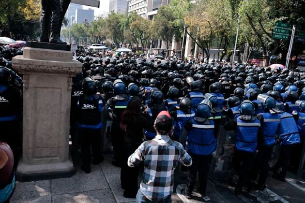 November 20, 2025, Mexico, Cdmx, Mexico: A group of approximately one hundred members of Generation Z, or Gen Z, marched down Paseo de la Reforma Avenue to protest the insecurity, corruption, and drug trafficking plaguing the country. They were intercepted by city police (riot police), who blocked their progress due to the ongoing military parade commemorating the anniversary of the Mexican Revolution. They were detained for a couple of hours until the police allowed them to proceed toward the Zo³calo, Mexico City s main square. However, the police again blocked their path one block before they reached the Plaza de la Constitucio³n. The protest was peaceful, with members of the Black Bloc once again using the One Piece flag, a Japanese - ZUMAp204 20251120_zip_p204_004 Copyright: xJosuexPerezx