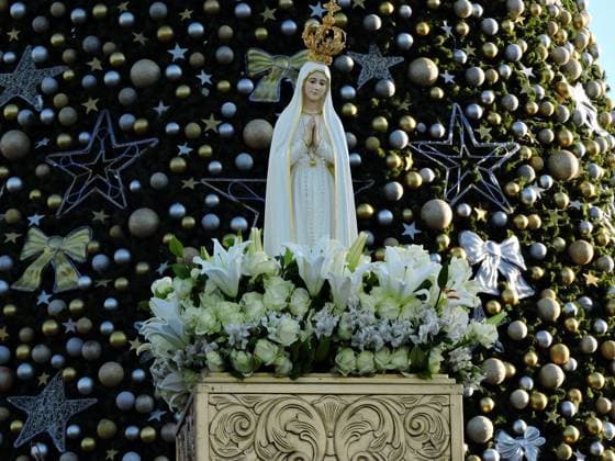 RECORD DATE NOT STATED Christmas concert for a good cause. Sao Paulo (SP), 11 20 2025 - Music Concert Christmas - Cardinal Dom Odilo Scherem celebrates an ecumenical mass with the image of Our Lady of Fatima at the opening of the Christmas for Good event in Charles Miller Square. The event also included the inauguration of the 21-meter-high Christmas tree at Pacaembu Stadium. (Foto: Leandro Chemalle Thenews2 imago images) Christmas concert for a good cause.  Copyright: xLeandroxChemallex