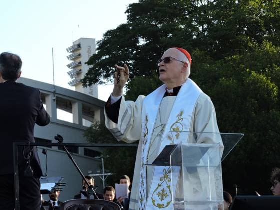 RECORD DATE NOT STATED Christmas concert for a good cause. Sao Paulo (SP), 11 20 2025 - Music Concert Christmas - Cardinal Dom Odilo Scherem celebrates an ecumenical mass with the image of Our Lady of Fatima at the opening of the Christmas for Good event in Charles Miller Square. The event also included the inauguration of the 21-meter-high Christmas tree at Pacaembu Stadium. (Foto: Leandro Chemalle Thenews2 imago images) Christmas concert for a good cause.  Copyright: xLeandroxChemallex