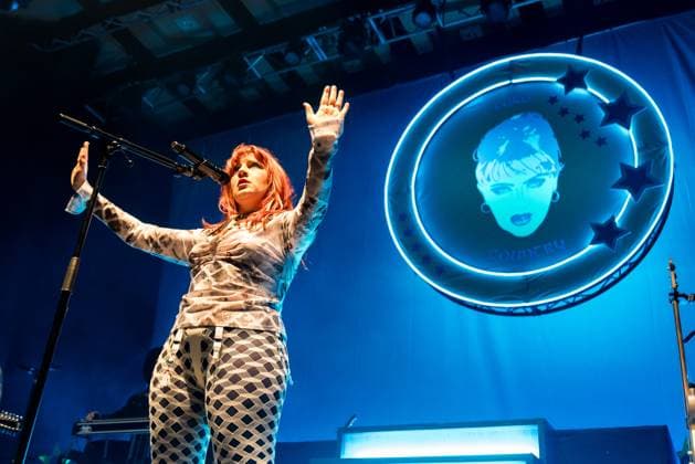 CMAT performs in Brighton, UK Brighton, UK, CMAT, Thursday 20 November 2025 at The Brighton Dome. CMAT an Irish singer, songwriter and musician Ciara Mary-Alice Thompson., Credit:Andy Sturmey Avalon United Kingdom  Copyright: xAndyxSturmeyx xAvalonx 1053615392