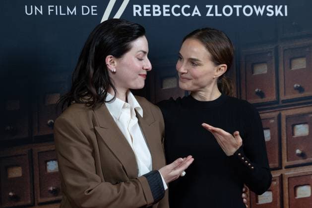 Vie Privee premiere at Pathe Palace theatre Avant premiere de Vie Privee au cinéma Pathe Palace Rebecca Zlotowski et Natalie Portman 450884 2000 01 01 France  Copyright: xSebastienxFremontx xStarfacex STAR_450884_083