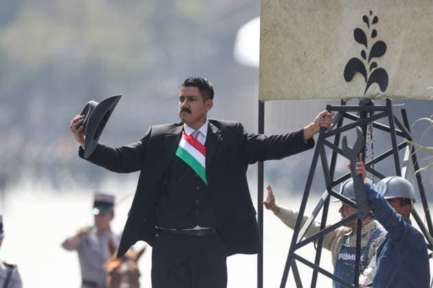 (251121) -- MEXICO CITY, Nov. 21, 2025 -- People take part in the commemoration ceremony of the 115th anniversary of the Mexican Revolution at Zocalo Square in Mexico City, Mexico, Nov. 20, 2025. ) MEXICO-MEXICO CITY-REVOLUTION-115TH ANNIVERSARY-COMMEMORATION FranciscoxCanedo 
