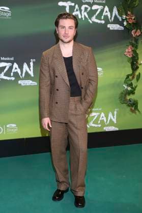 Jannik Schümann at the premiere of the Disney musical Tarzan at the Stage Theater Neue Flora Hamburg, 20 11 2025 Foto:xgbrcix xFuturexImagex tarzan_5116