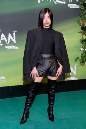 Marq Porciuncula at the premiere of the Disney musical Tarzan at the Stage Theater Neue Flora Hamburg, 20 11 2025 Foto:xgbrcix xFuturexImagex tarzan_5123