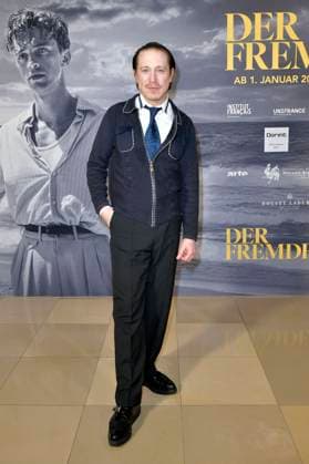 Timo Jacobs at the FFW opening with the premiere of the feature film L Ã tranger Der Fremde at the 24 French Film Week at the Delphi Filmpalast Berlin, 20 11 2025 Foto:xM.xBehrensx xFuturexImagex fremde_5137