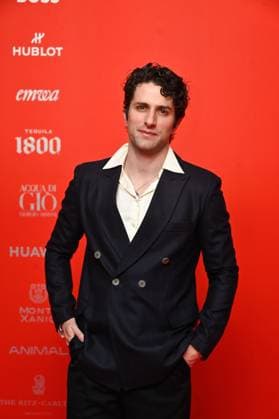 GQ Men of The Year Awards - Arrivals Dario Yazbek Bernal attends the red carpet for 2025 GQ Men of the Year Awards at Hotel Reforma. on November 20, 2025 in Mexico City, Mexico. Mexico City CDMX Mexico Copyright: xCarlosxTischlerx
