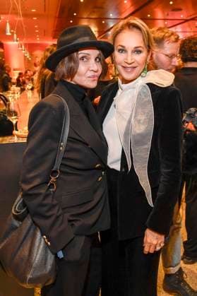 abb Anouschka Renzi and Caroline Beil Actress at the WORLD PREMIERE of ALIZE by Cirque du Soleil at Theater am Potsdamer Platz on 20 11 2025 in Berlin Berlin Germany