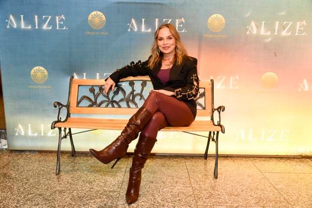 abb Regina Halmich ex boxer as guest at the WORLD PREMIERE of ALIZE by Cirque du Soleil at Theater am Potsdamer Platz on 20 11 2025 in Berlin Berlin Germany