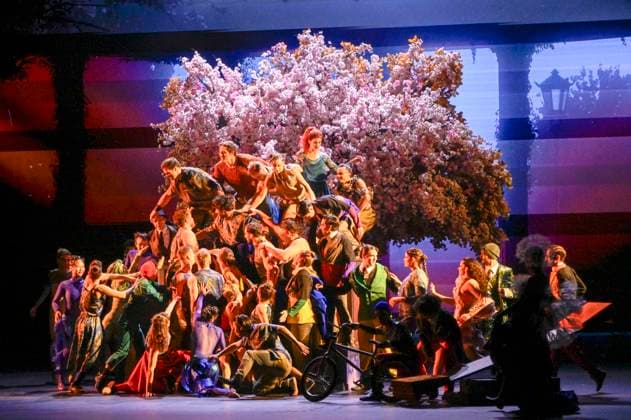 abb performers artists acrobats final picture at the show in the Manage at the WORLD PREMIERE of ALIZE by Cirque du Soleil at the Theater am Potsdamer Platz on 20 11 2025 in Berlin Berlin Germany