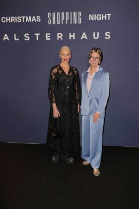 ALSTERHAUS CHRISTMAS SHOPPING NIGHT 20 11 2025 Petra van Bremen, Ildiko von Kürthy, Alsterhaus Christmas Shopping Night 2025, Hamburg, 20 11 2025 Copyright: xEventpressxMPx